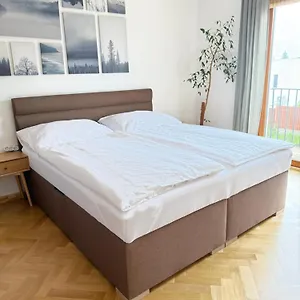 Familyvilla, New 4 Luxury Big Apartments, Parking Apartament